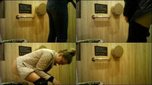 Public_Toilet_226